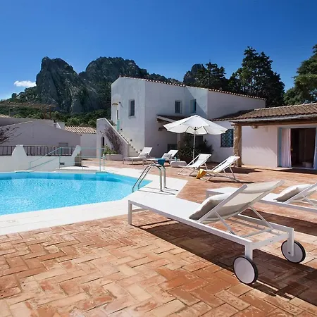 Casa Le Rocce * San Pantaleo